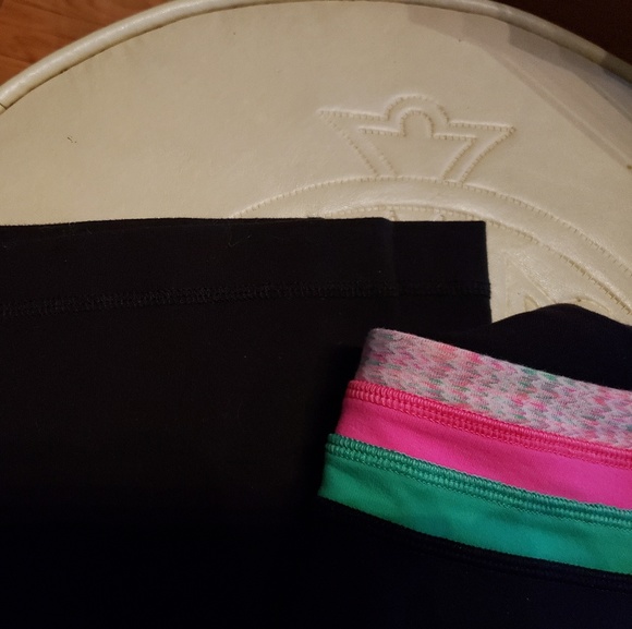 lululemon athletica Other - Iviva lululemon girls leggings size 14 euc